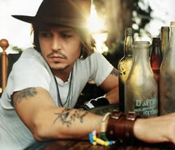 Johnny Depp Has Unique Men's Style