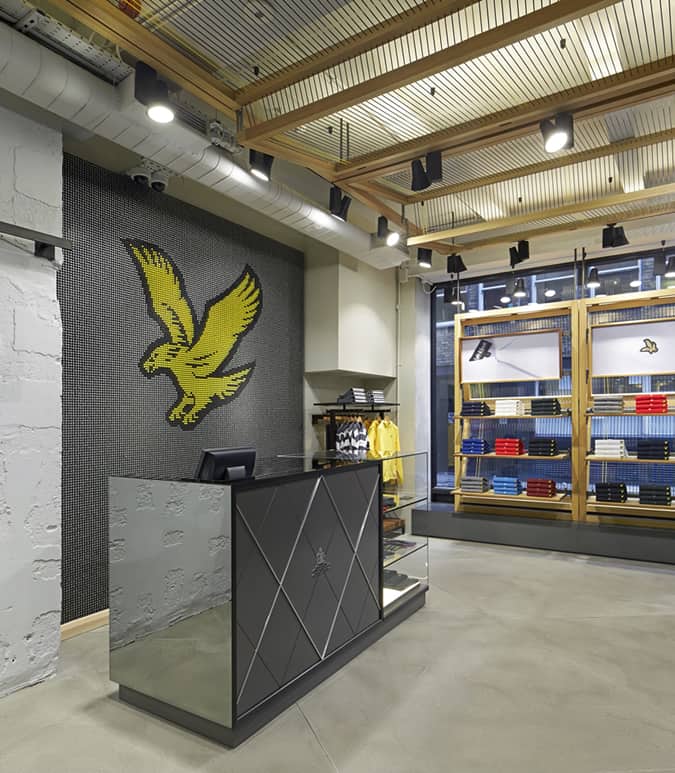  Lyle & Scott open new London Store