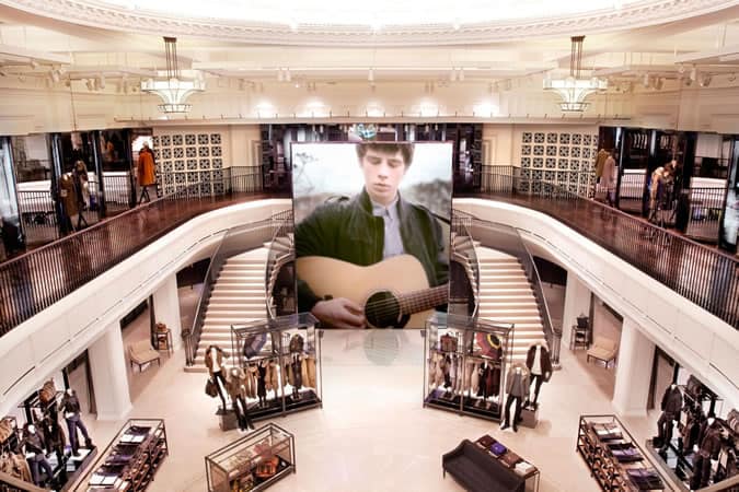 Burberry Regent Street Flagship, Internal