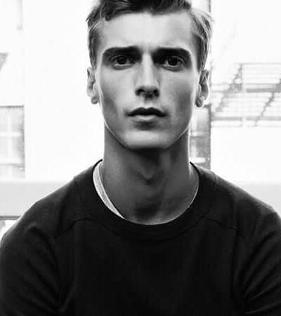 A Minimalist’s Guide To Menswear