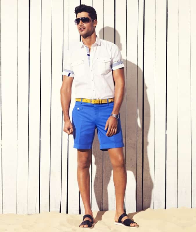 How To Wear Men's Tailored Shorts - With A Short-Sleeved Shirt On Holiday