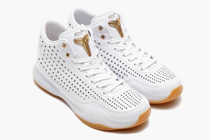 Nike Kobe 10 Mid Trainers With Gum Sole