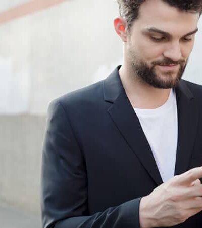 How To Upgrade Your Personal Style Using Your Smartphone