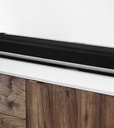 7 Gadgets To Turn Your Living Room Into A Home Cinema