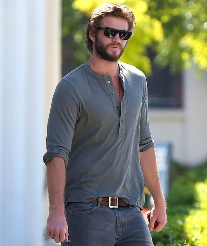 Liam Hemsworth Fashion/Style Off-Duty Looks - Henley top