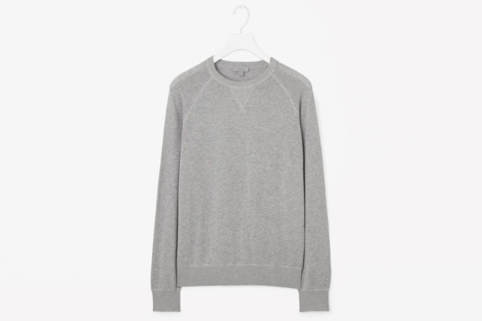 LIGHTWEIGHT KNIT SWEATSHIRT