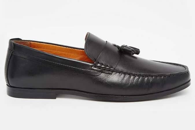 Red Tape Tassel Loafers In Black Leather