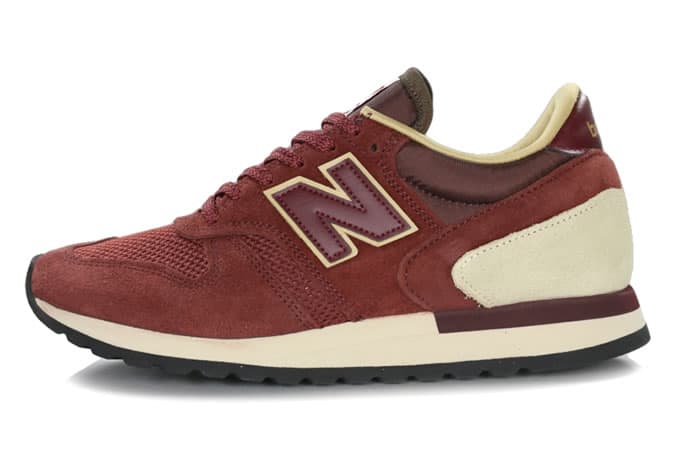 New Balance M770RBB