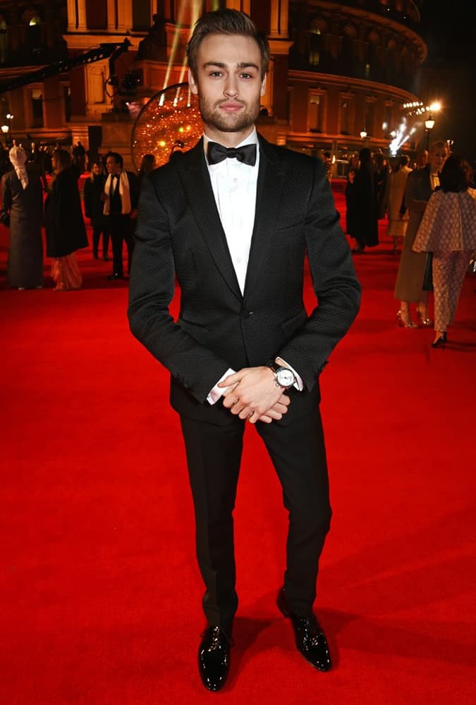 Douglas Booth at the 2016 British Fashion Awards