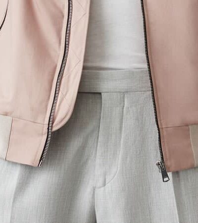 How To Wear Relaxed-Fit Trousers
