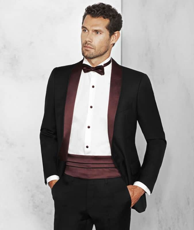 An alternative black tie outfit for men