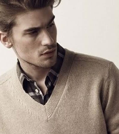 How To Wear A V-Neck Jumper And Look Great