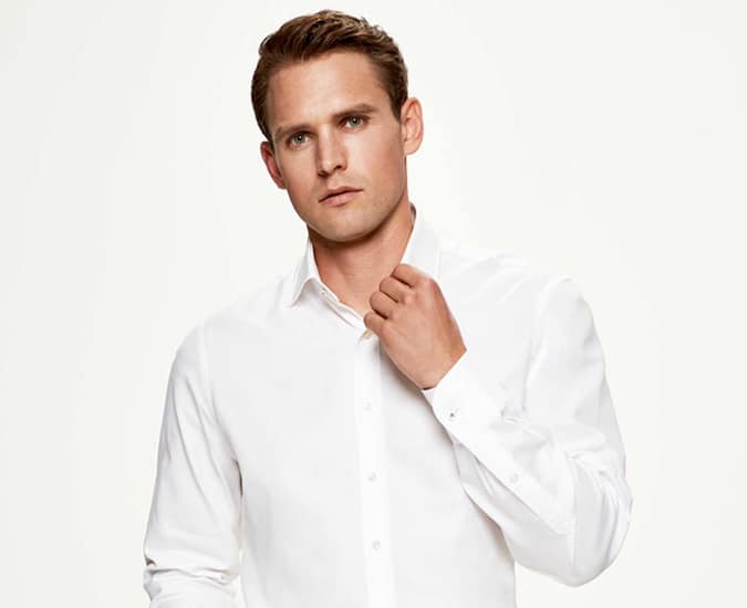 Men's Sales Tips - Oxford shirts are perfect for buying in the sales