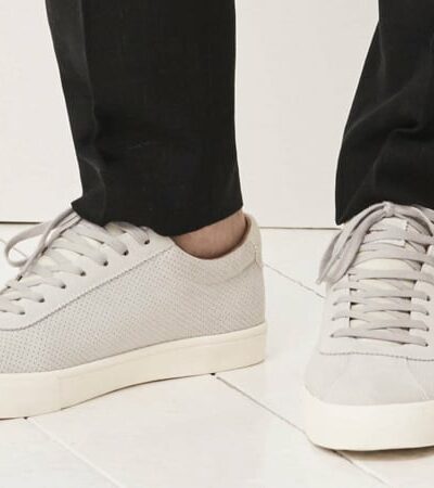 How To Match Your Sneakers To Your Outfit