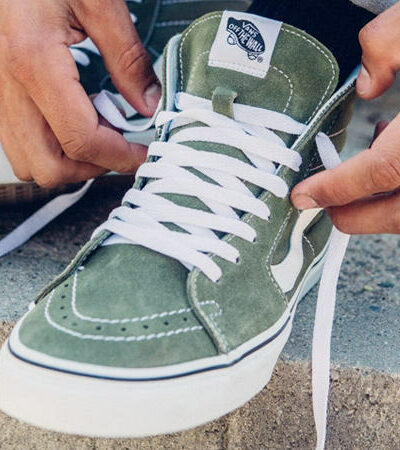 How To Lace Vans Sneakers (The Right Way)