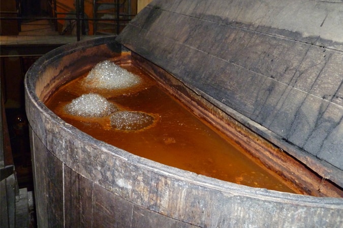Fermentation tank for rum