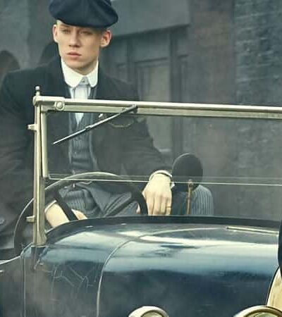 Peaky Blinders Outfits: How To Get The Shelby Look
