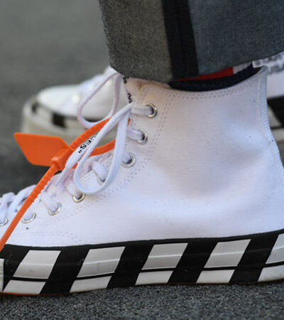 How to Resell Sneakers: The Ultimate Guide