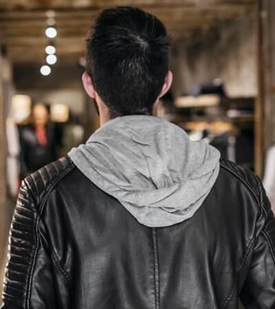 5 Ways Fashion Brands Lie To Customers