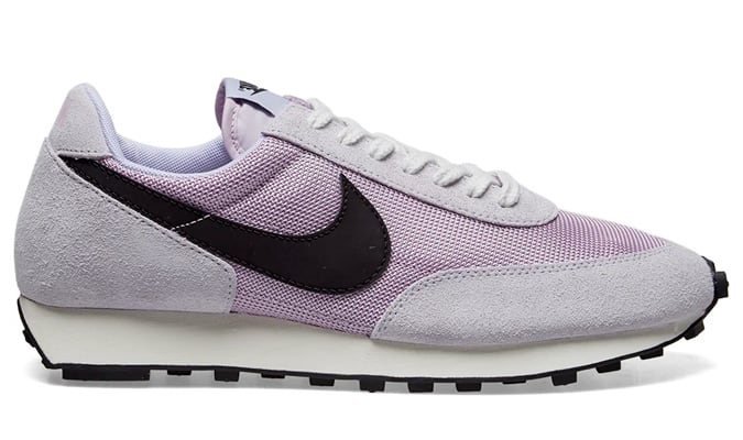 NIKE DAYBREAK