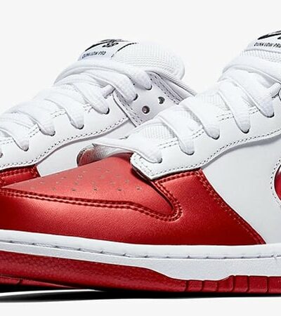 Nike SB x Supreme Dunk Low: Our Sneakers Of The Week