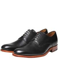 Grenson Toby Eyelet Derby Shoes black