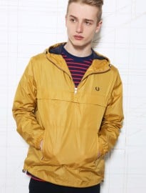 Fred Perry Cagoule In Yellow