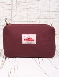 Penfield Danbury Burgundy Wash Bag