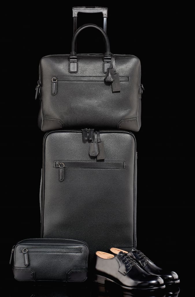 HOL AW16.17 Travel (1)