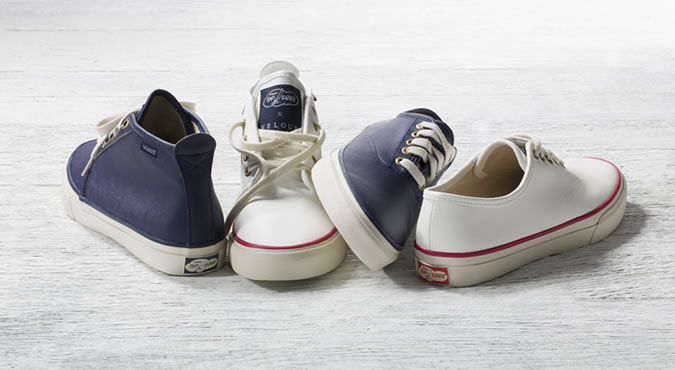 Velour by Nostalgi x Sperry Top-Sider