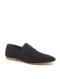 Asos Penny Loafers In Suede
