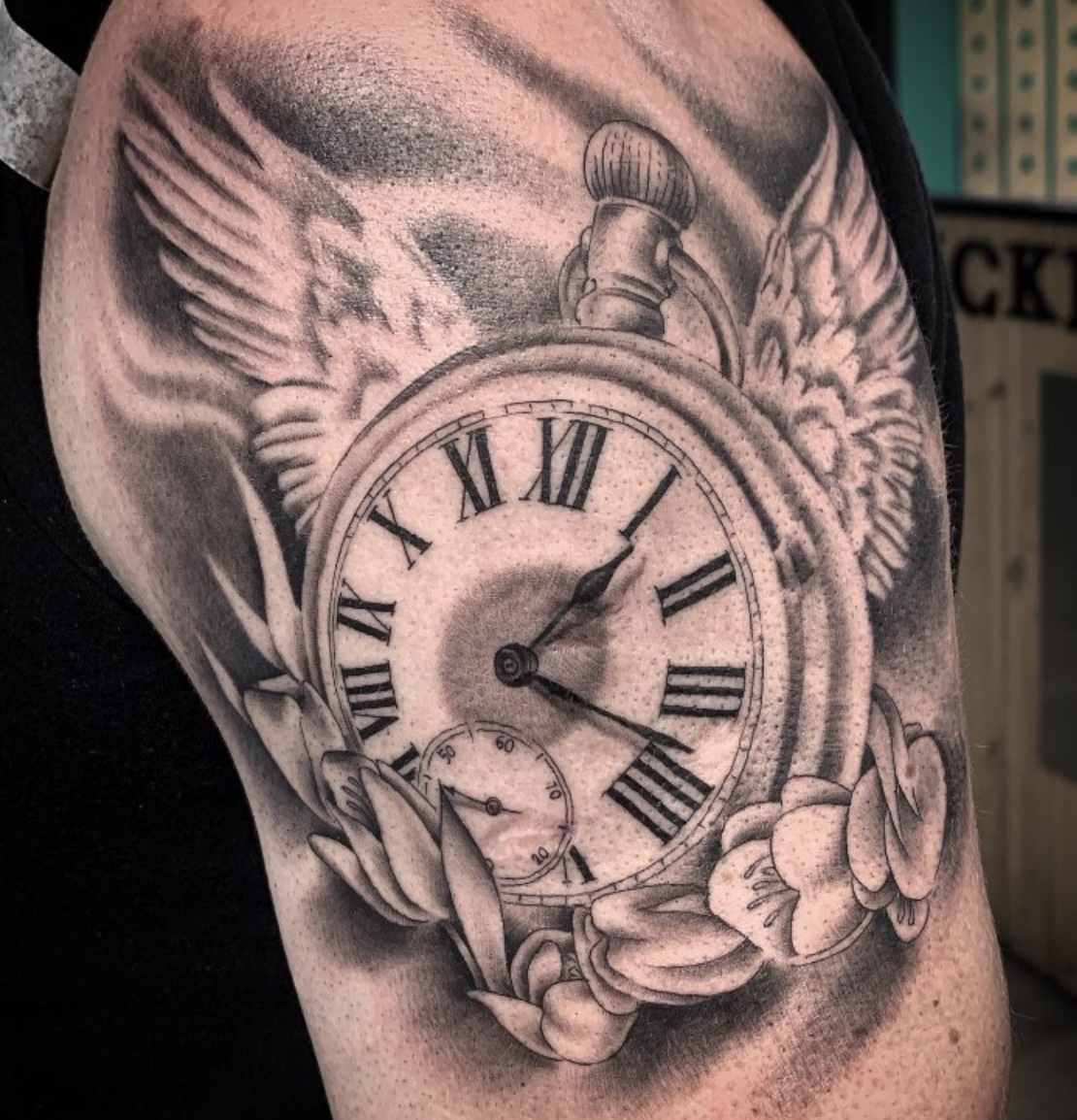 30 Best Clock Tattoos For Men – Ideas And Designs 2023