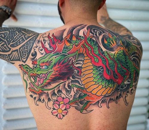 Tatuaje De Dragón Tradicional