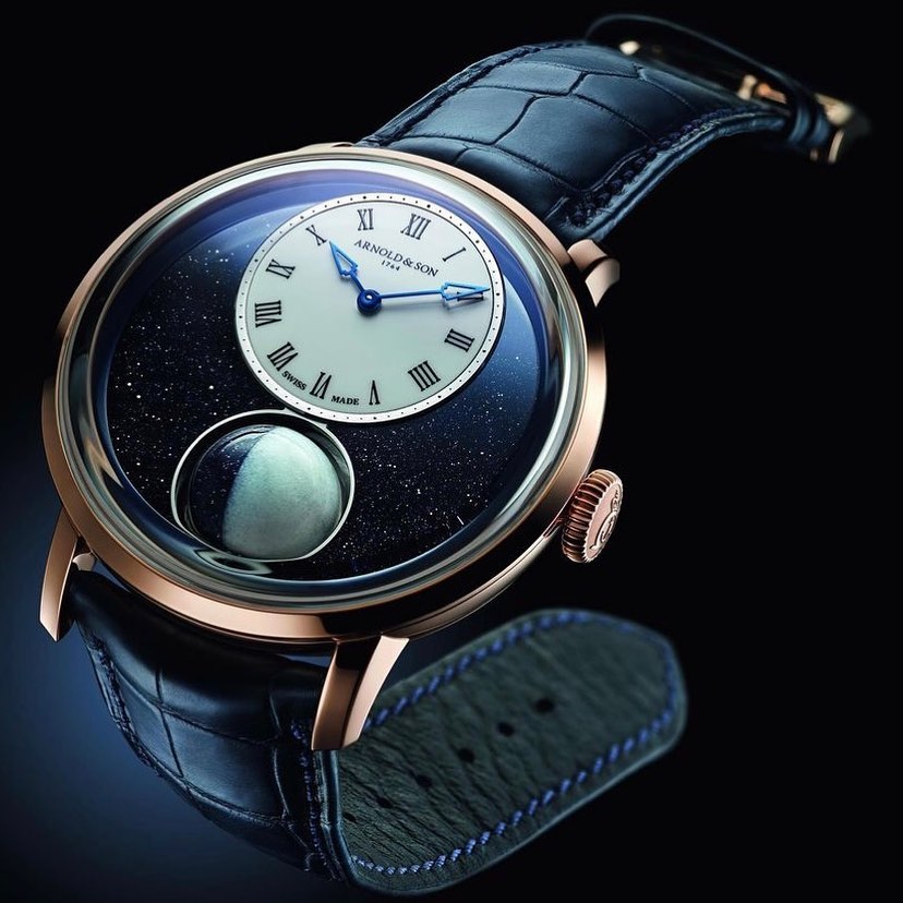 Blue moon phase watch