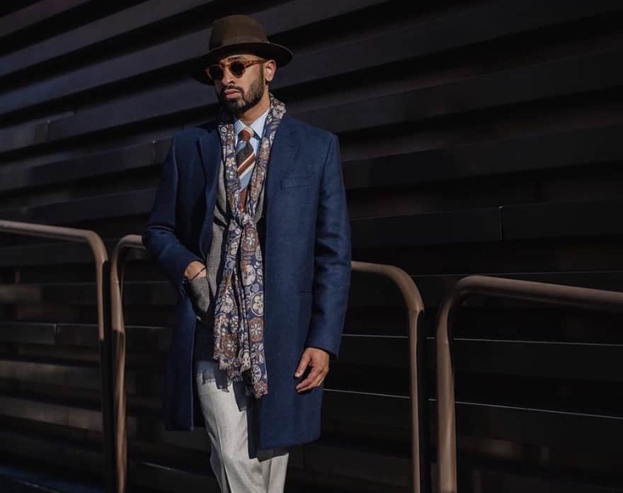 13 Ways to Tie or Wear a Scarf for Men 