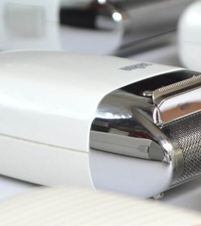 6 Best Travel Shavers for Men – Electric Options for 2026