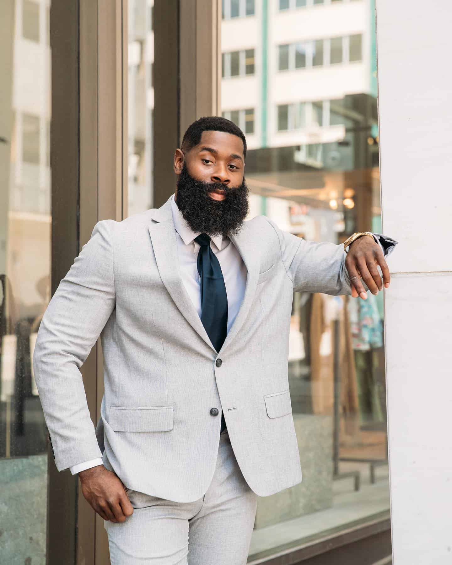 8 Best Suits For Big Guys – Tall Men'S Best Friend For 2023 | Fashionbeans
