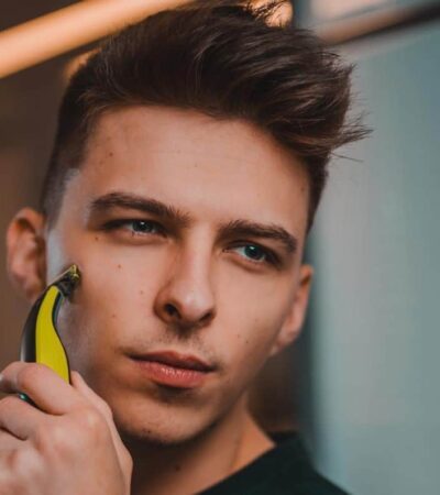 8 Best Electric Razors for Teens 2026