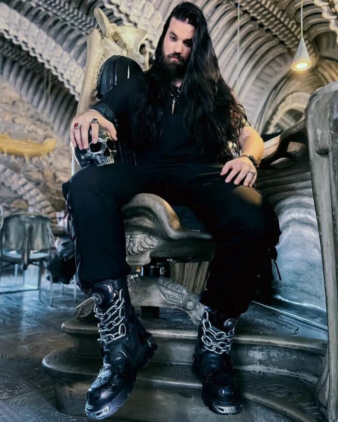Gothic Fashion: Brooding, Forceful & All About the Black | FashionBeans