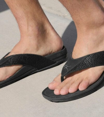 5 Best Flip Flops with Arch Support for Men to Sport in 2026
