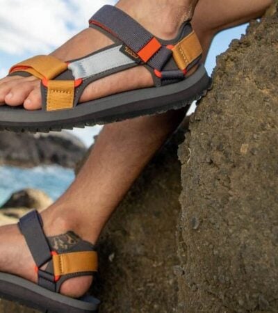 7 Best Walking Sandals For Men: Ubiquitous Comfort in 2026