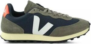 6 Best Veja Sneakers for Men: Top Style & Comfort in 2026 | FashionBeans