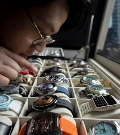 Inside the Growing Clicky Bezel Watch Collection: From Dive Watches to Grails