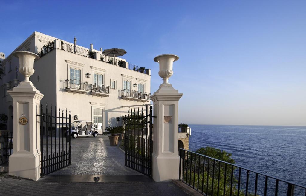 JK Place Capri Italy