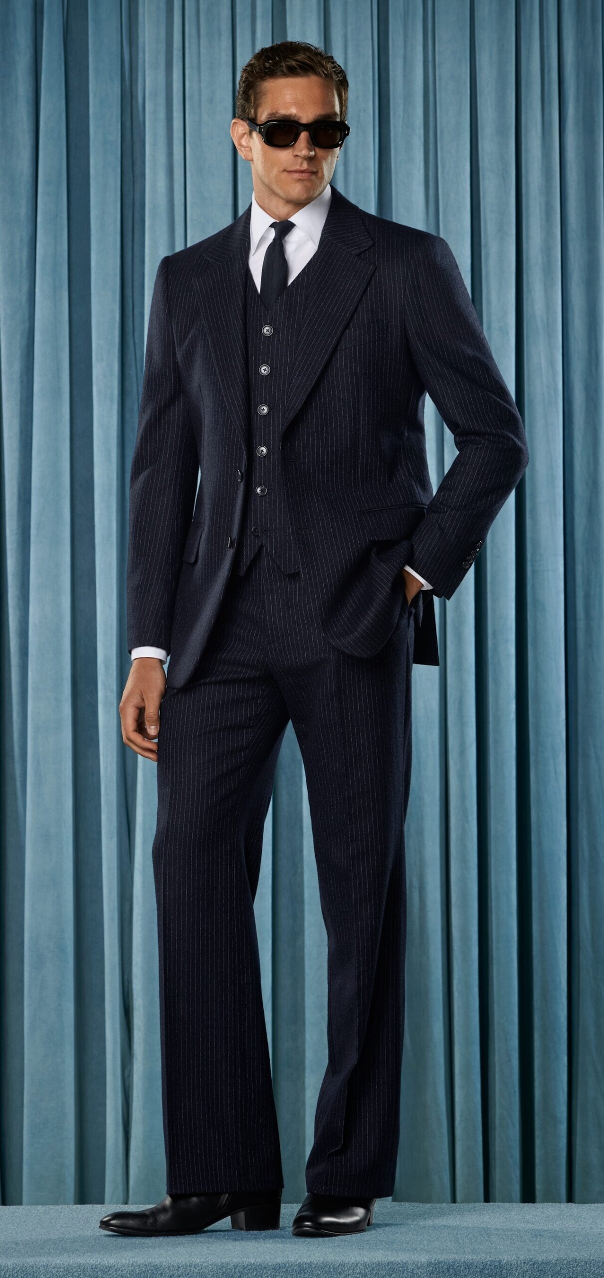 Suit Supply Black Relaxed Fit Roma Suit